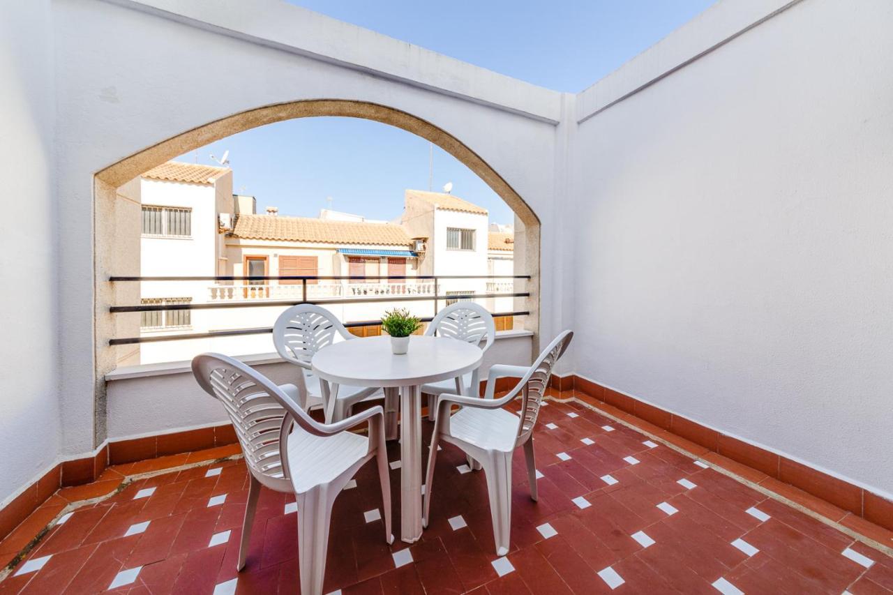 Cozy Apartment Near The Sea Torrevieja Eksteriør billede