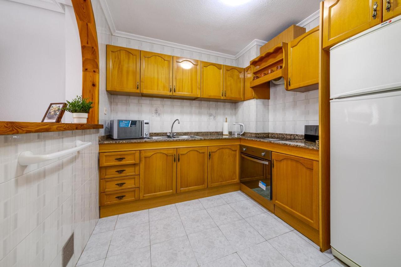 Cozy Apartment Near The Sea Torrevieja Eksteriør billede